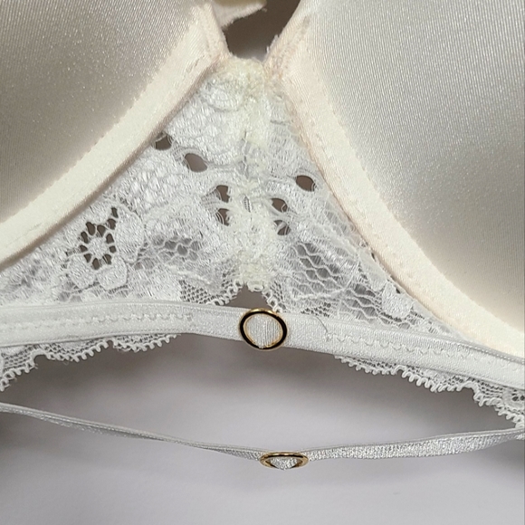 La Senza White Bra - Picture 2 of 5